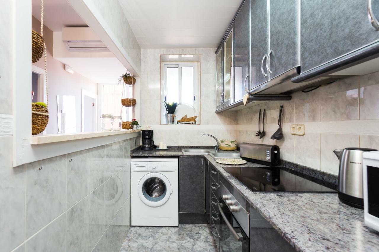 Ferienwohnung Friendly Family POBLE-SEC Barcelona Exterior foto
